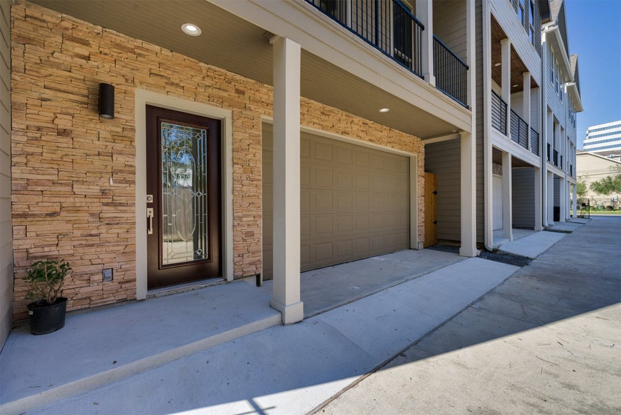 Property photo for 1244 W 26th Street, Houston, TX