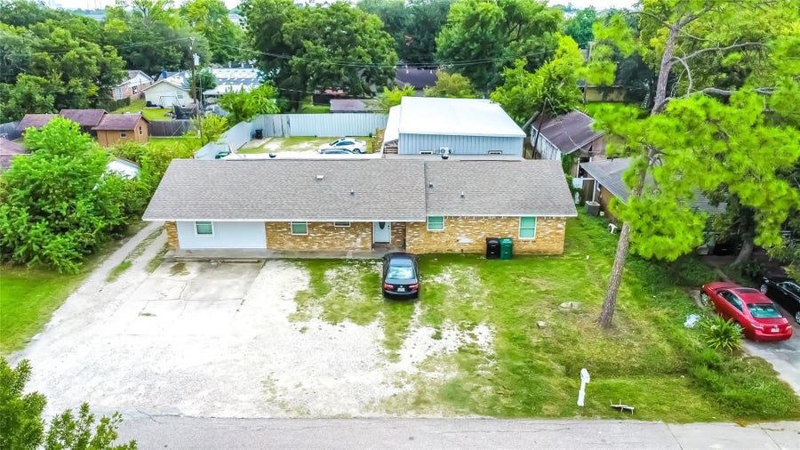 Property photo for 4407 Continental Drive, Houston, TX