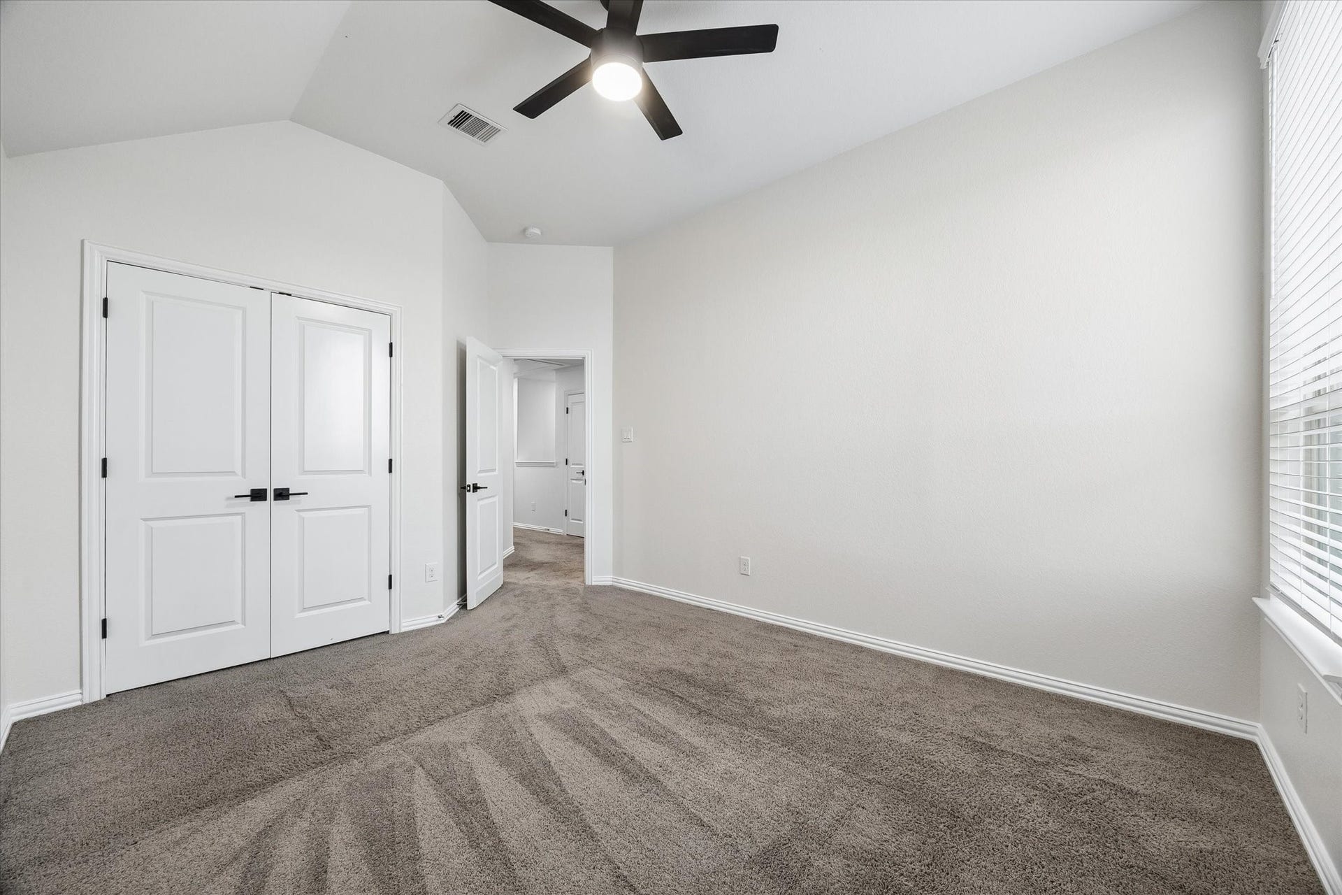 1606 Ryon Falls Drive, Richmond, TX 77469 1606 Ryon Falls Drive, Richmond, TX 77469
