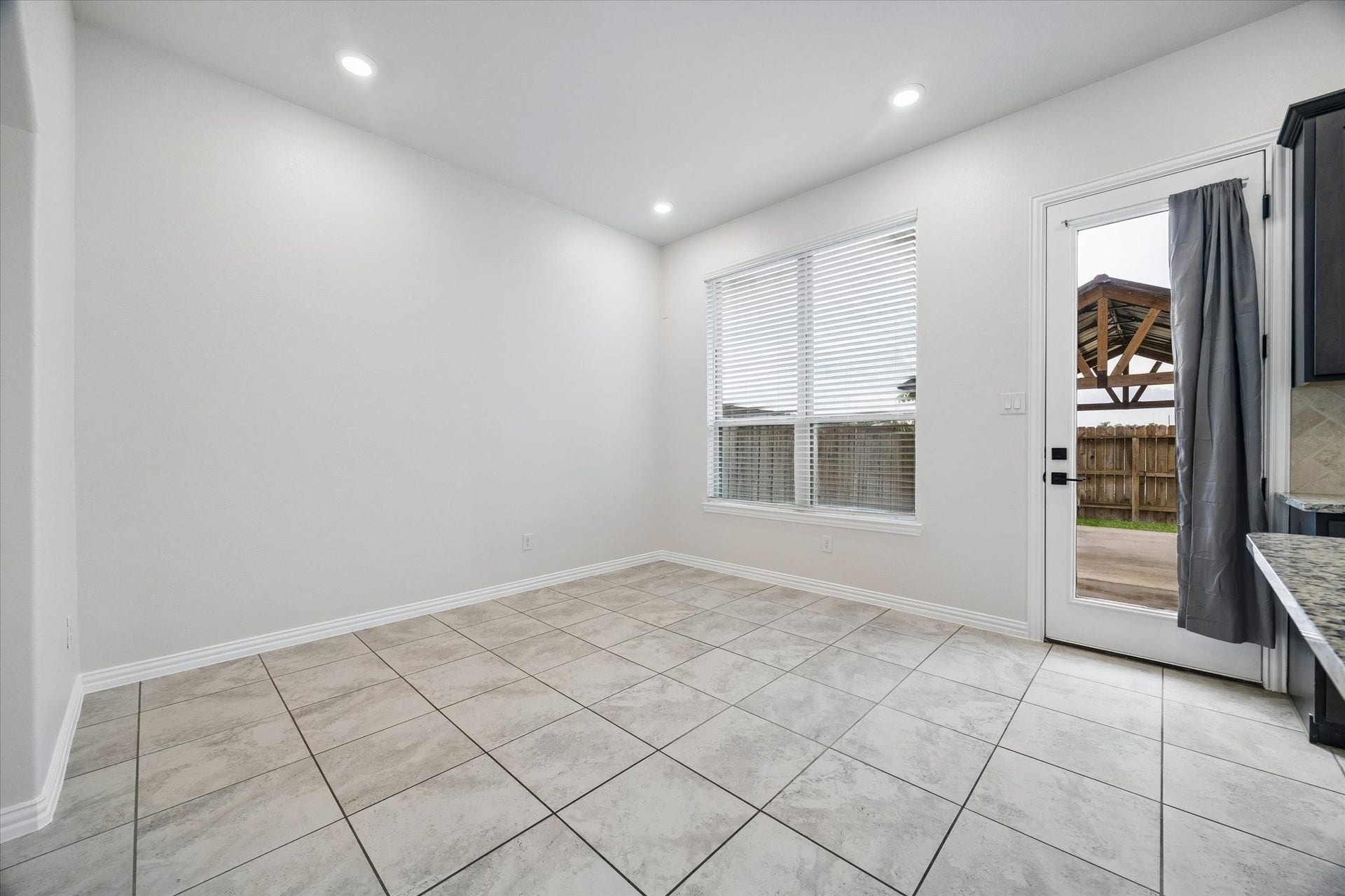 1606 Ryon Falls Drive, Richmond, TX 77469 1606 Ryon Falls Drive, Richmond, TX 77469