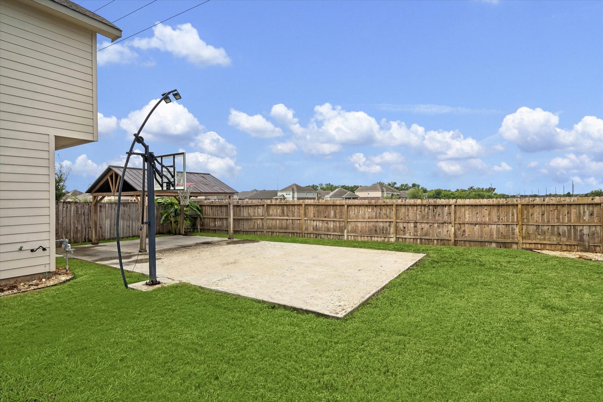 1606 Ryon Falls Drive, Richmond, TX 77469 1606 Ryon Falls Drive, Richmond, TX 77469