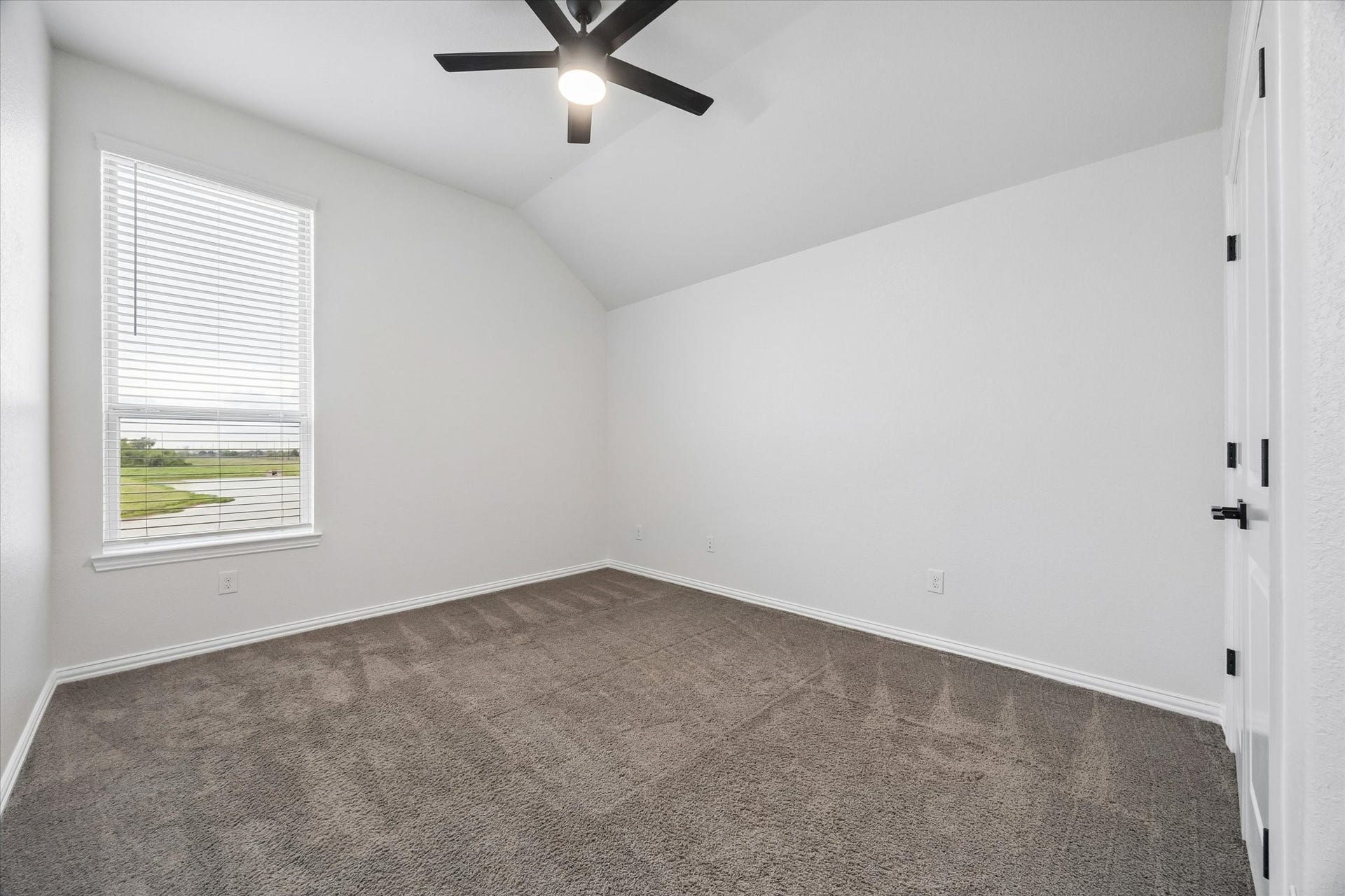 1606 Ryon Falls Drive, Richmond, TX 77469 1606 Ryon Falls Drive, Richmond, TX 77469