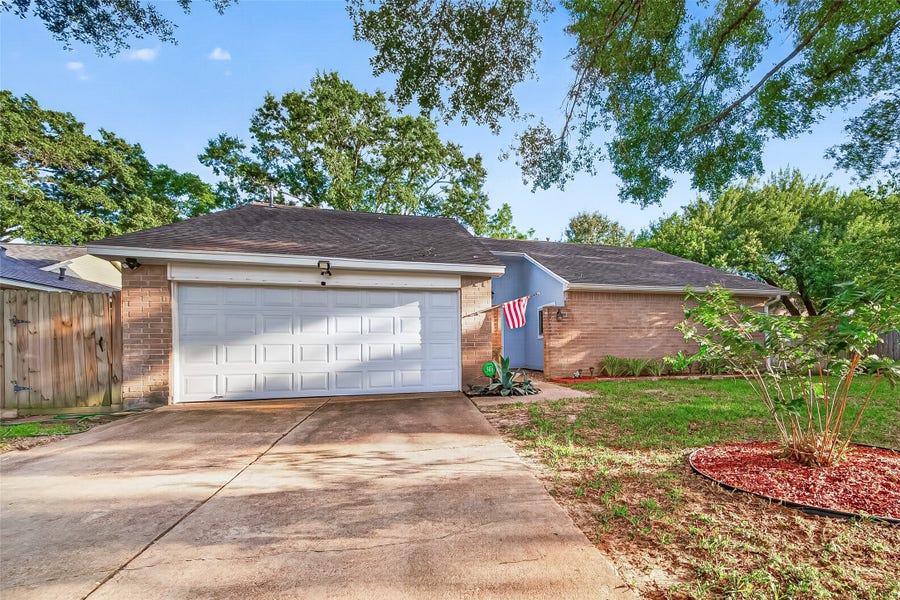 Property photo for 13423 Ravens Caw Drive, Cypress, TX