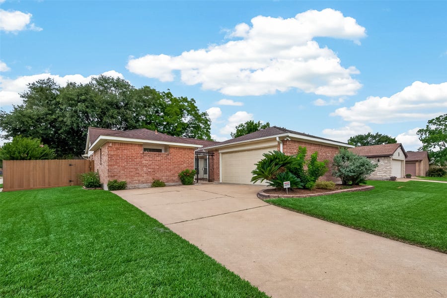 Property photo for 4407 Wee Laddie Lane, Houston, TX