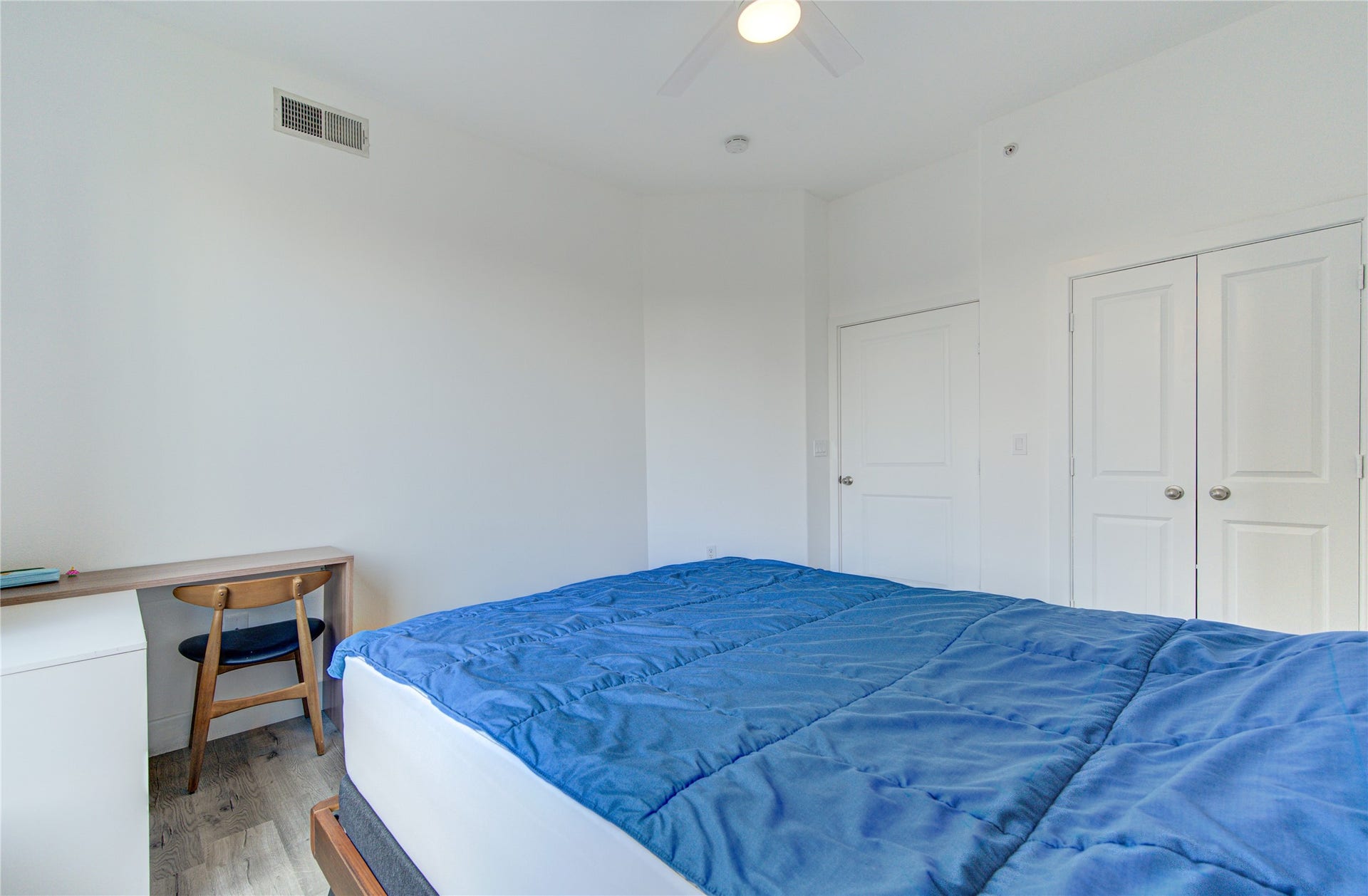 1901 Post Oak Boulevard, #3105, Houston, TX 77056 Originally there was no door. owner customized the frame and door.