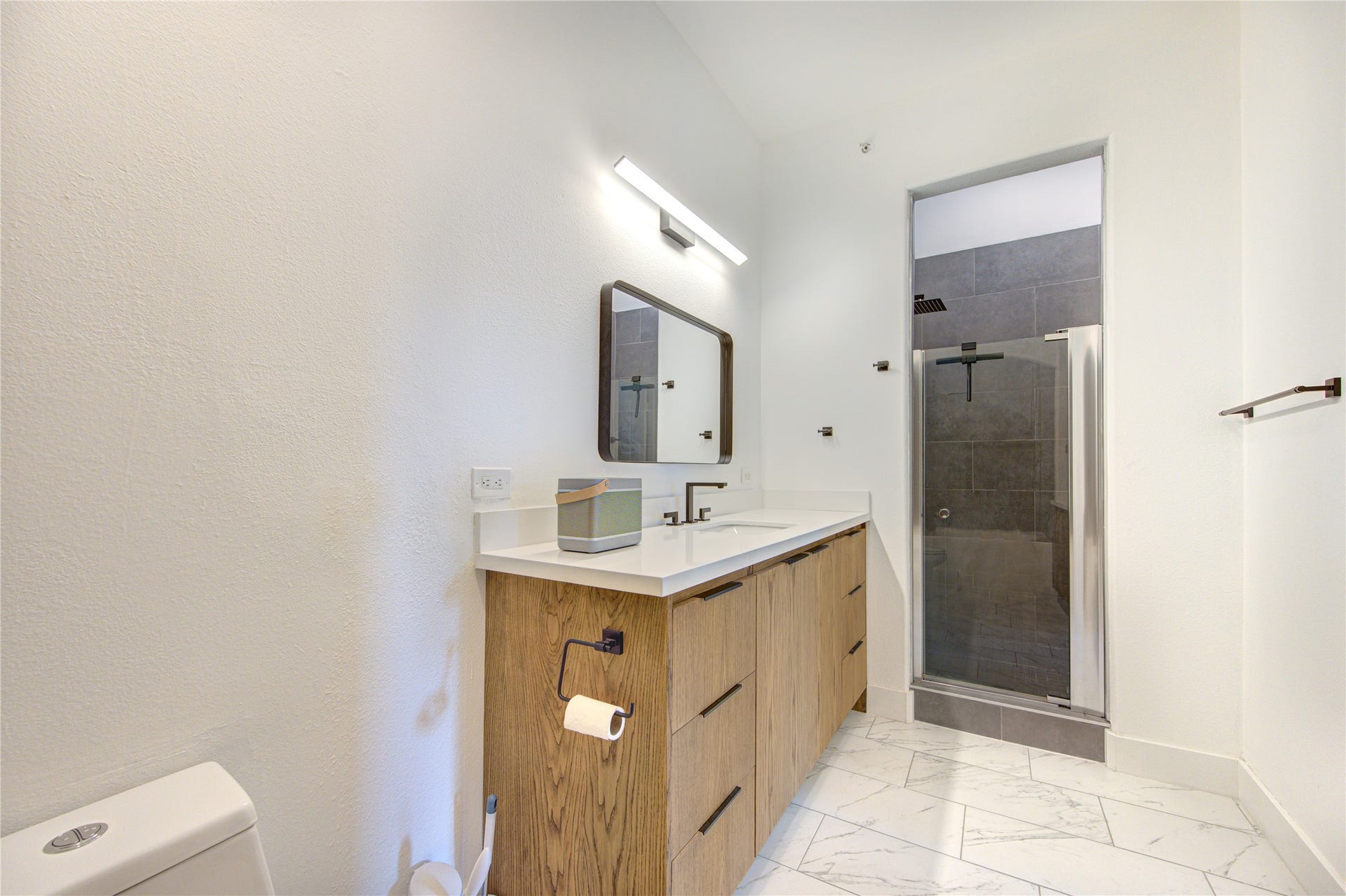 1901 Post Oak Boulevard, #3105, Houston, TX 77056 1901 Post Oak Boulevard, #3105, Houston, TX 77056