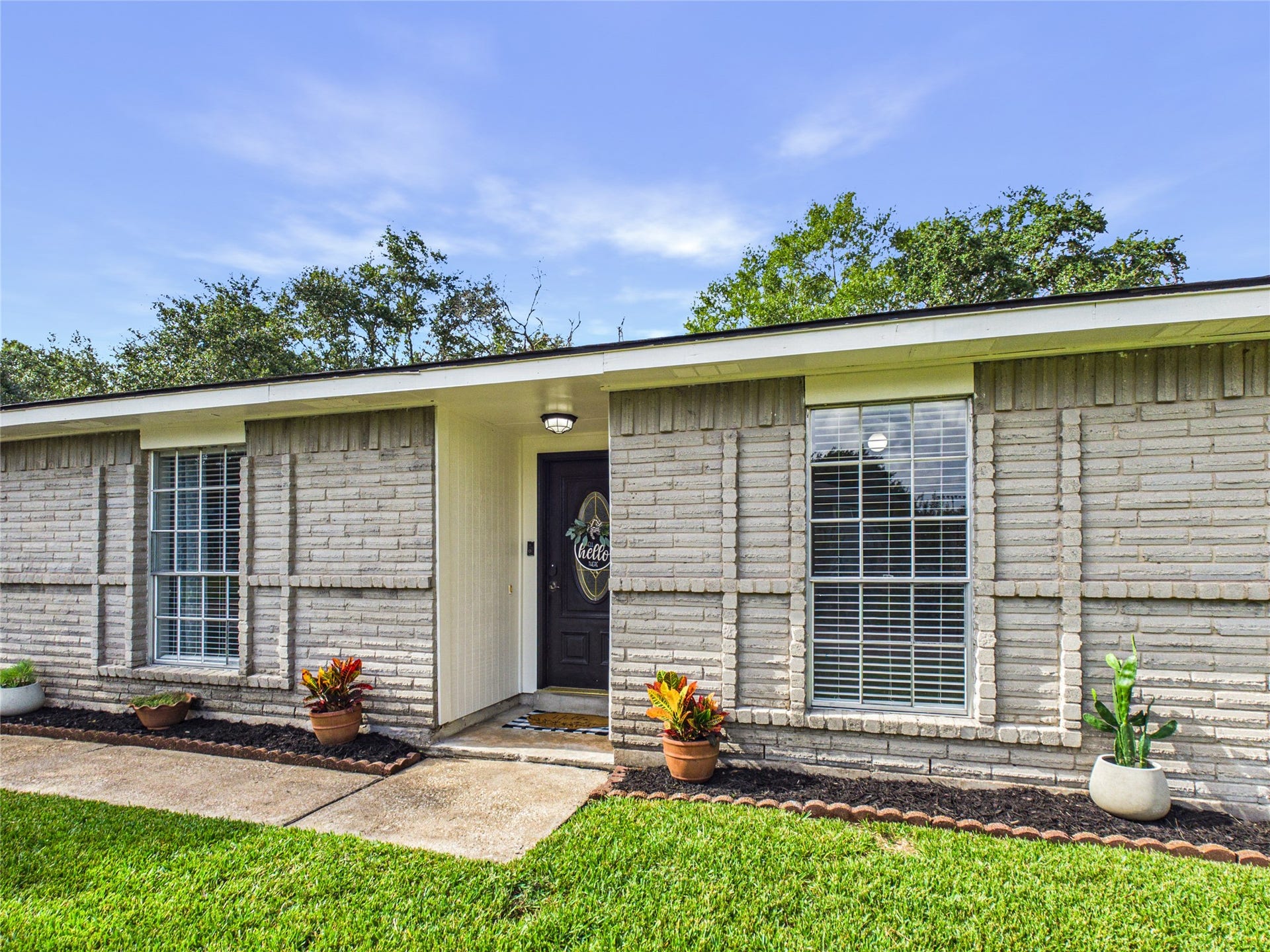 6209 Brookdale Drive, League City, TX 77573 6209 Brookdale Drive, League City, TX 77573