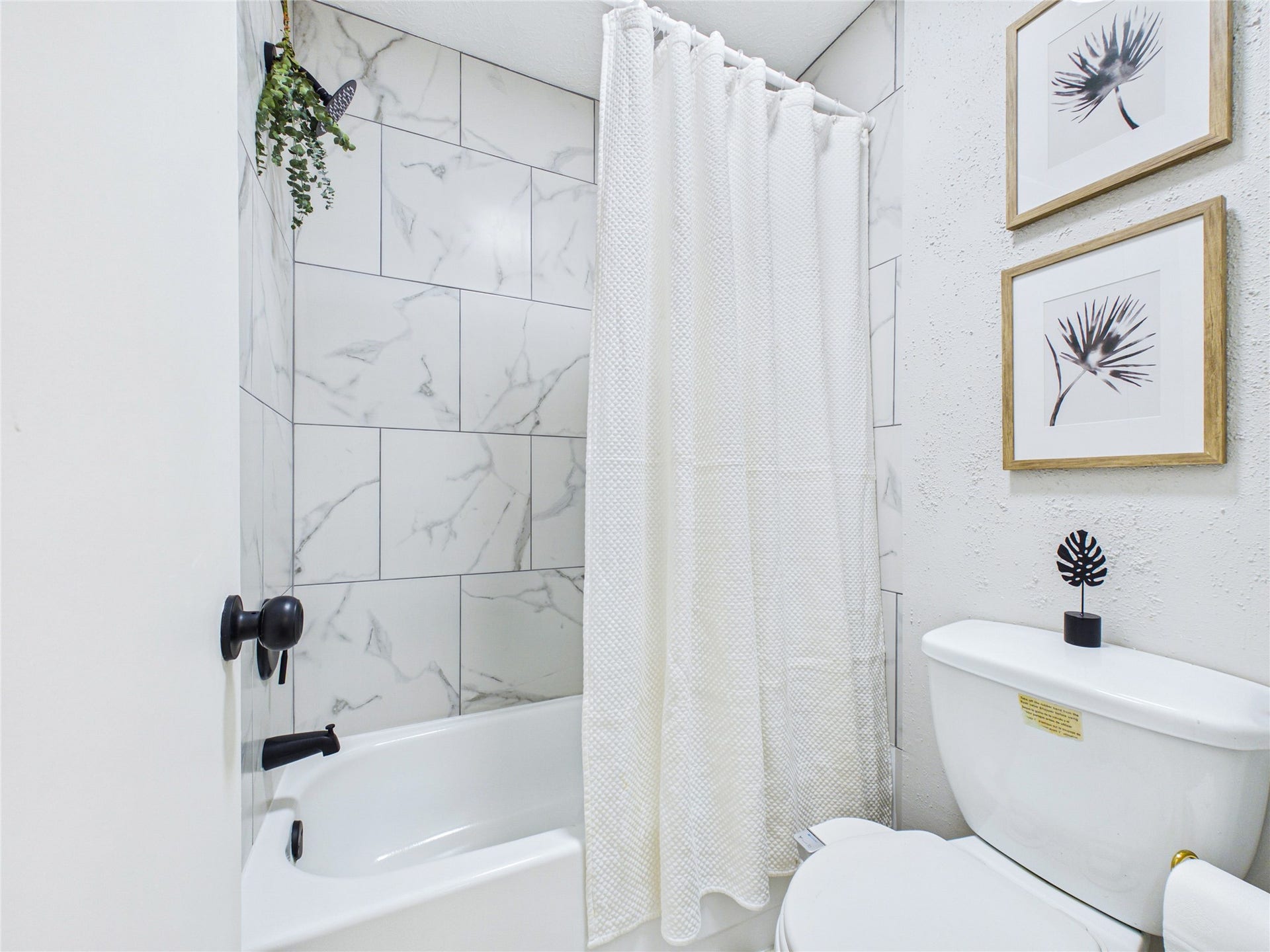 6209 Brookdale Drive, League City, TX 77573 Primary Bathroom featuring brand new tile surround.