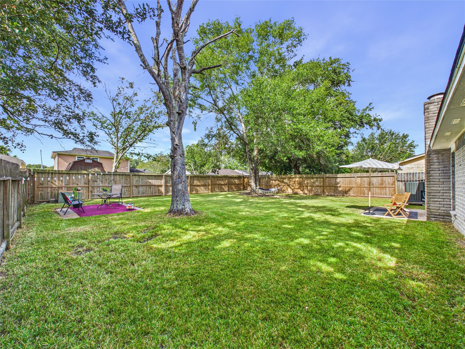 6209 Brookdale Drive, League City, TX 77573 6209 Brookdale Drive, League City, TX 77573