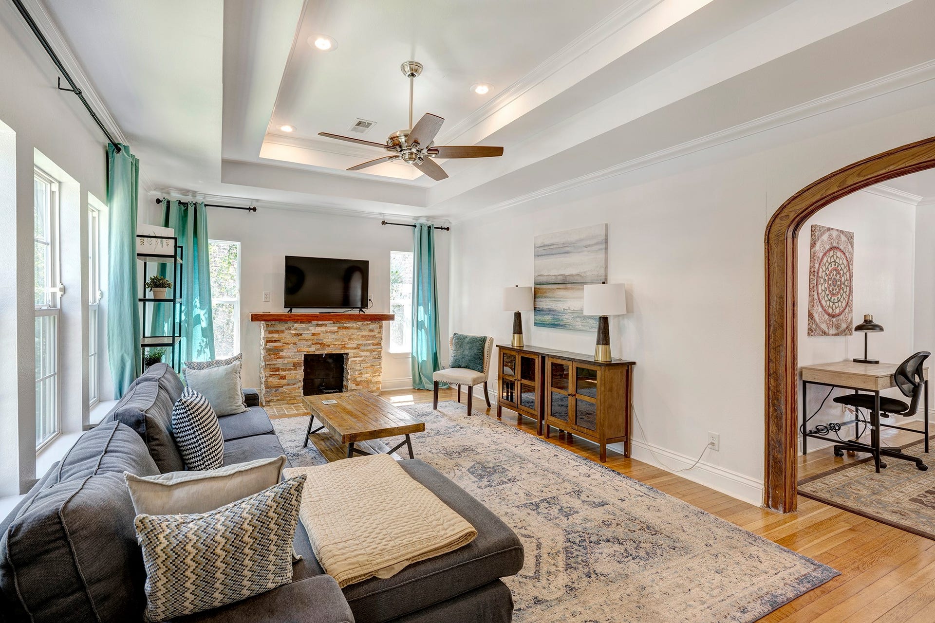 1811 Marshall Street, #B, Houston, TX 77098 1811 Marshall Street, #B, Houston, TX 77098