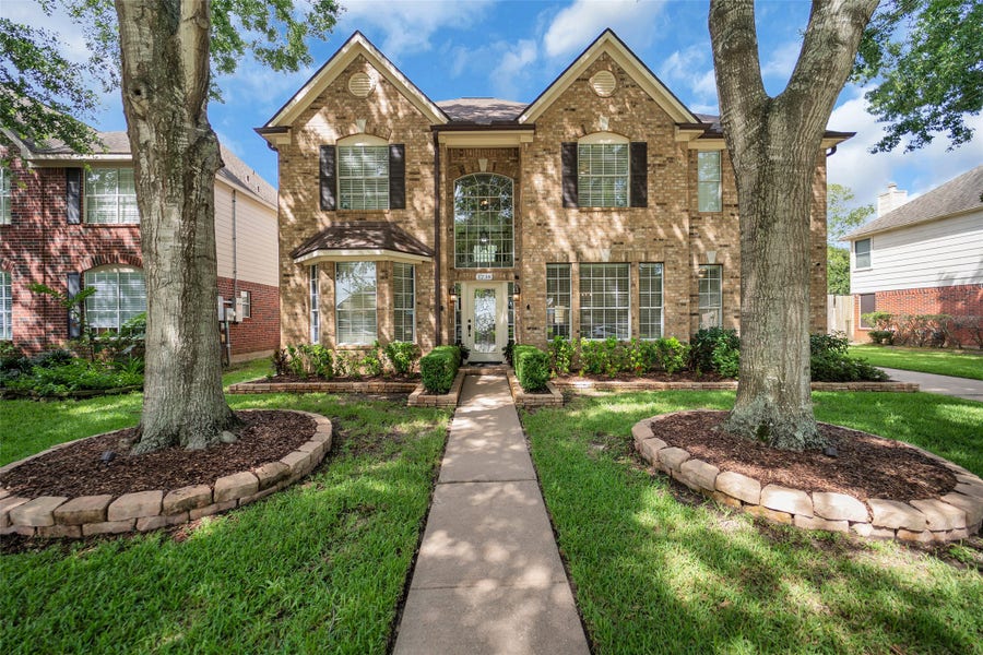 Property photo for 1238 Willow Branch Drive, League City, TX