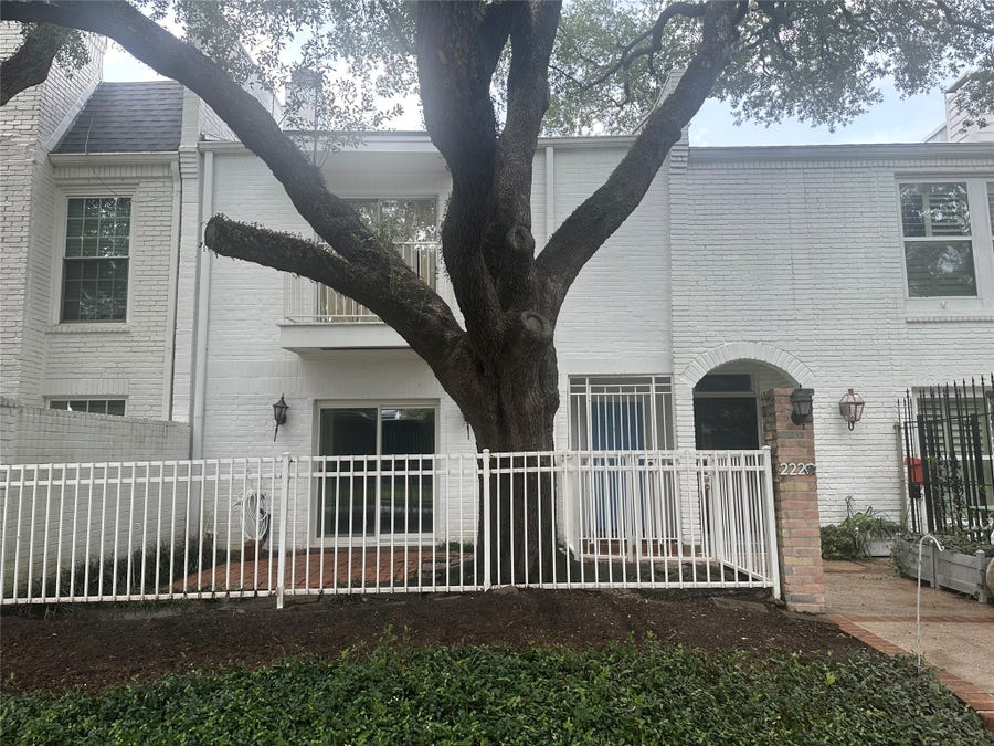 Property photo for 2220 Welch Street, Houston, TX