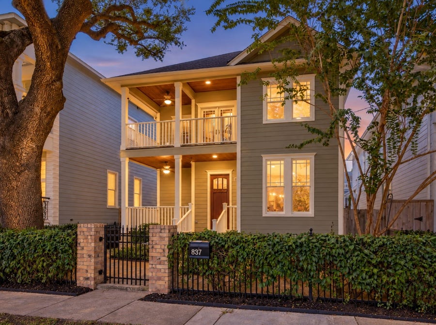 Property photo for 837 E 27th Street, Houston, TX