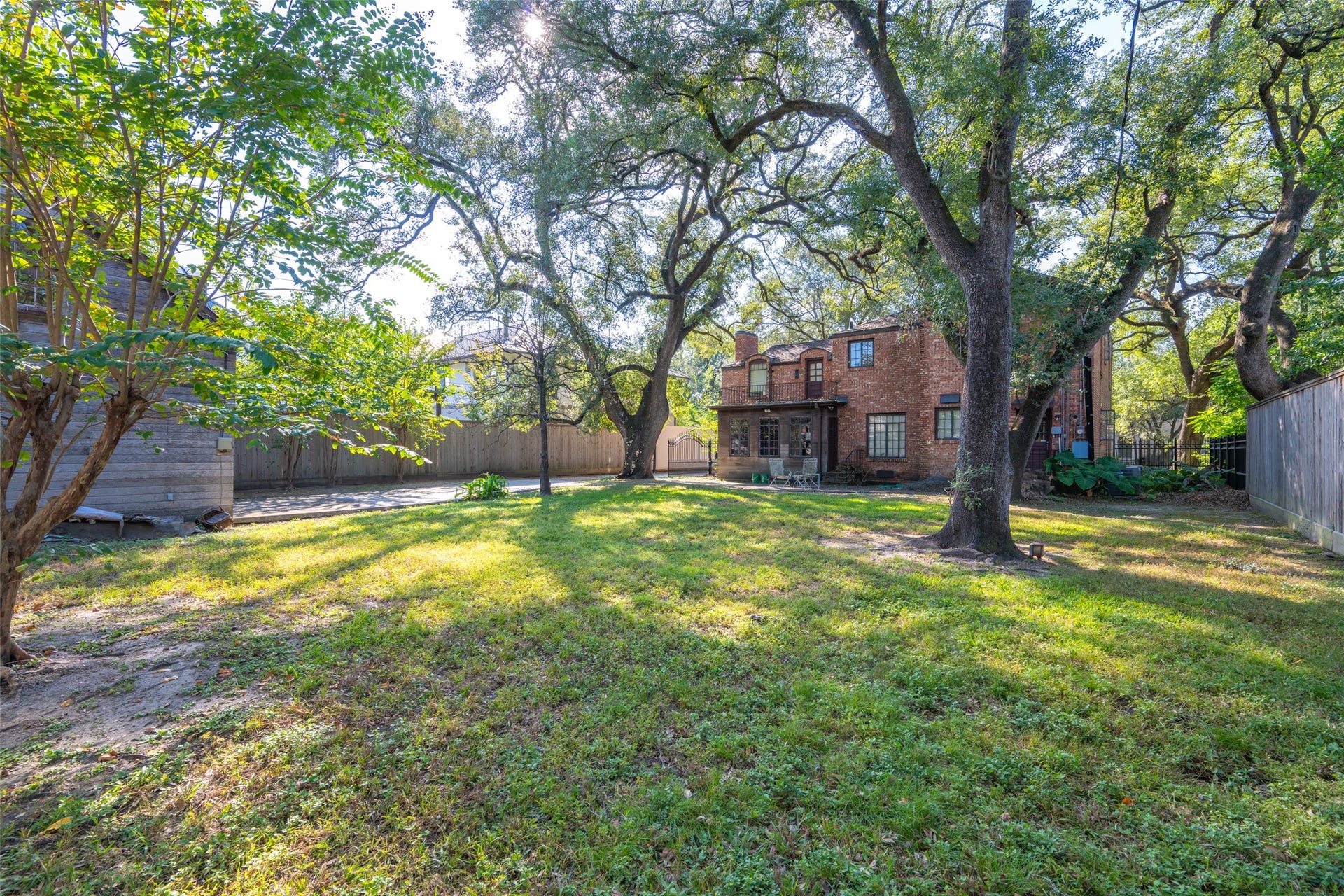 5317 Cherokee Street, Houston, TX 77005