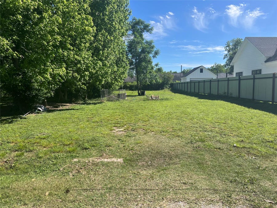 Property photo for 1027 Adolph Drive, Houston, TX