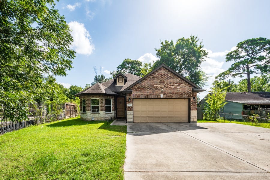 Property photo for 6814 Carver Rd Road, Houston, TX
