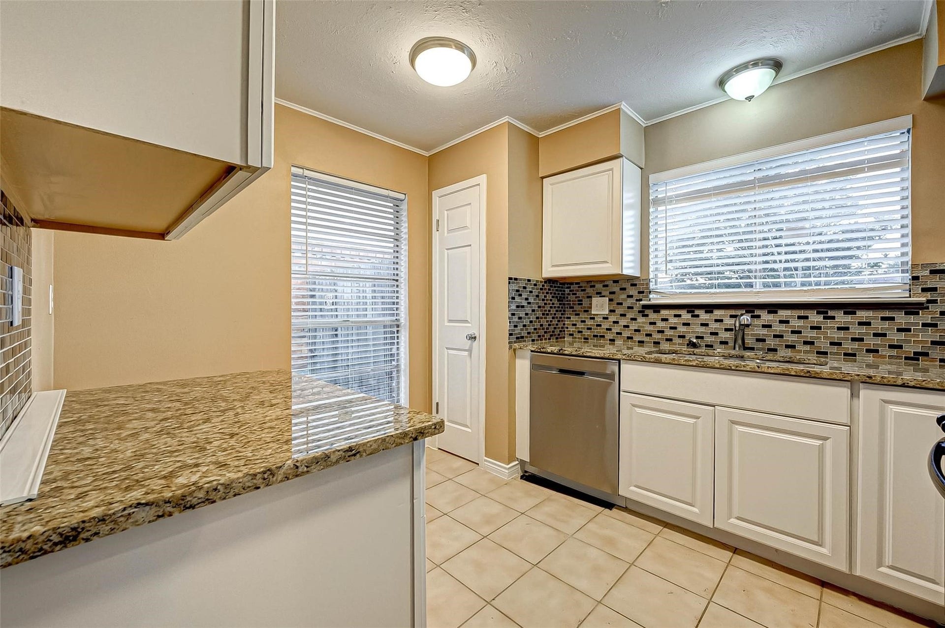 718 Beechbend Drive, Missouri City, TX 77489 718 Beechbend Drive, Missouri City, TX 77489