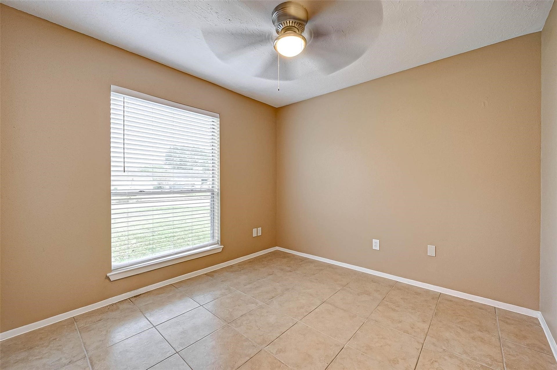 718 Beechbend Drive, Missouri City, TX 77489 718 Beechbend Drive, Missouri City, TX 77489