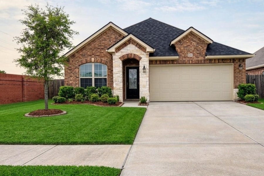 Property photo for 24307 Hampton Terrace Lane, Spring, TX