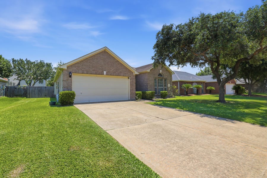 Property photo for 3222 N Mason Road, Katy, TX