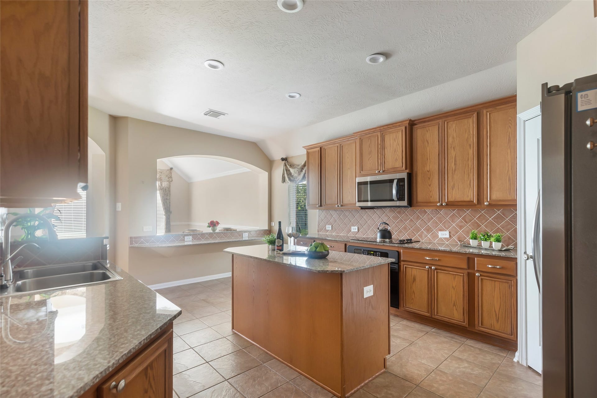 12618 Quartz Lake Drive, Humble, TX 77346 12618 Quartz Lake Drive, Humble, TX 77346