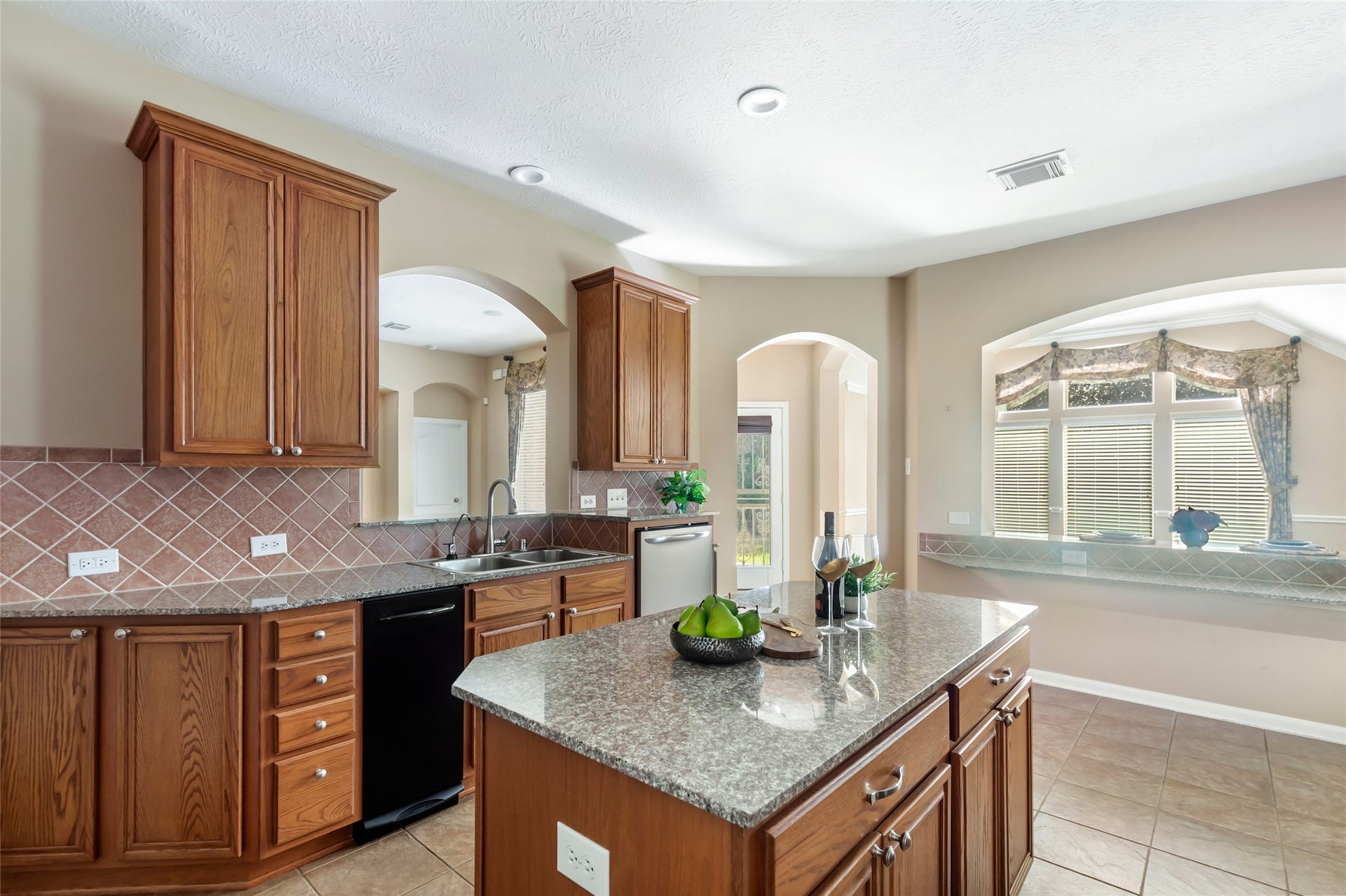 12618 Quartz Lake Drive, Humble, TX 77346 12618 Quartz Lake Drive, Humble, TX 77346