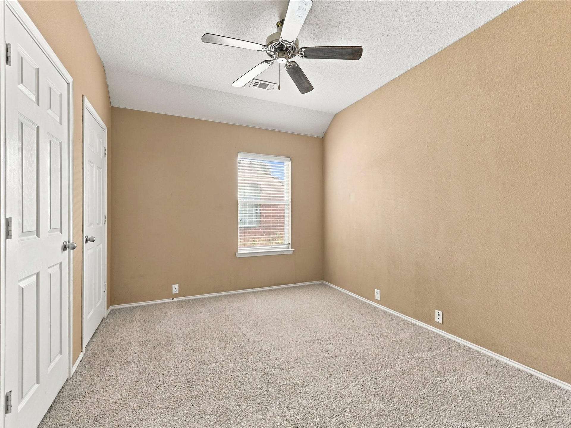30026 Luna Lakes Drive, Spring, TX 77386 Spacious secondary bedrooms offer comfortable retreats with flexibility for guests, family, or your changing needs.