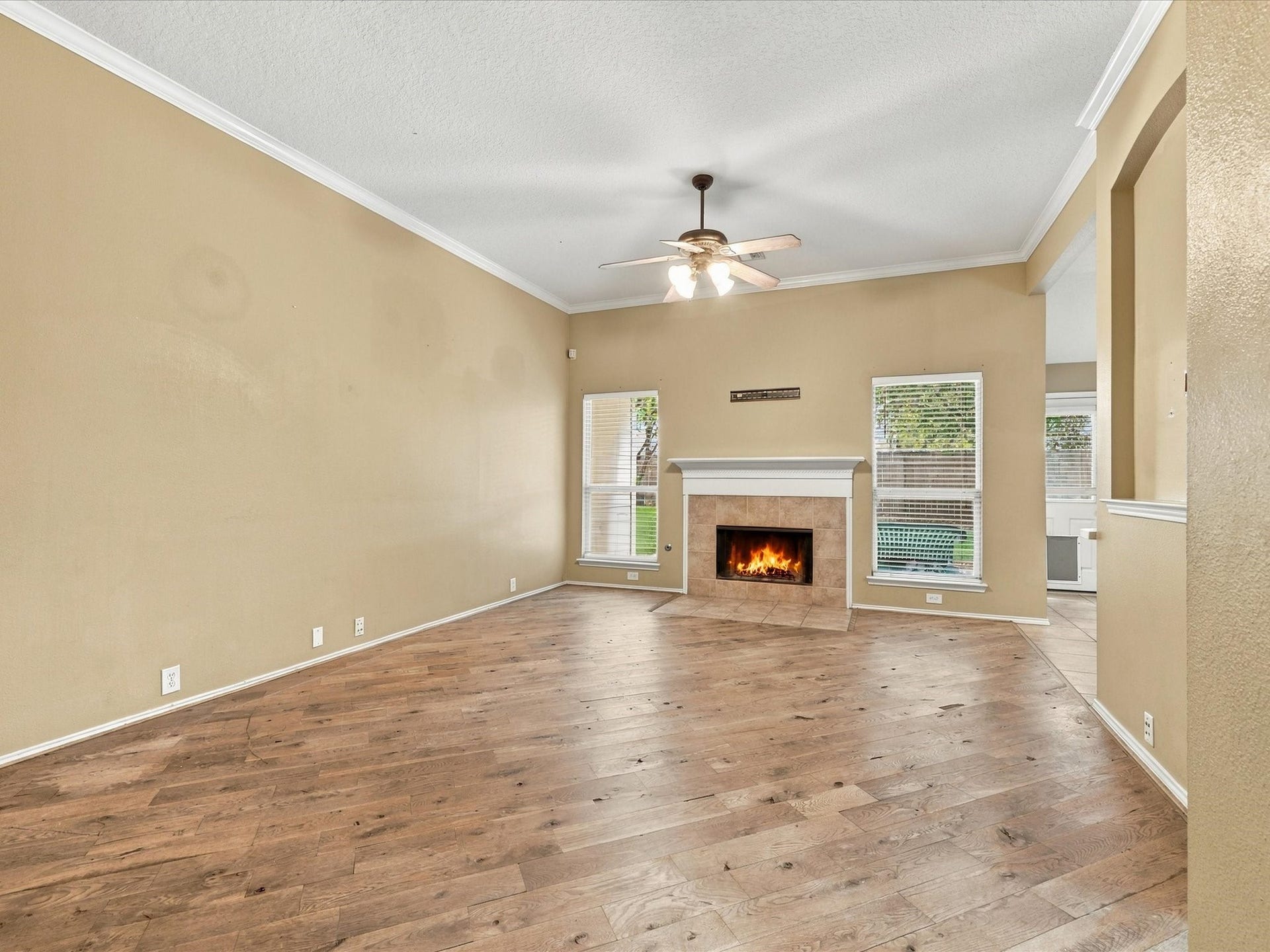 30026 Luna Lakes Drive, Spring, TX 77386 Real maple wood floors add warmth and character to the living space, while the inviting layout offers room to entertain and enjoy time with family and friends.
