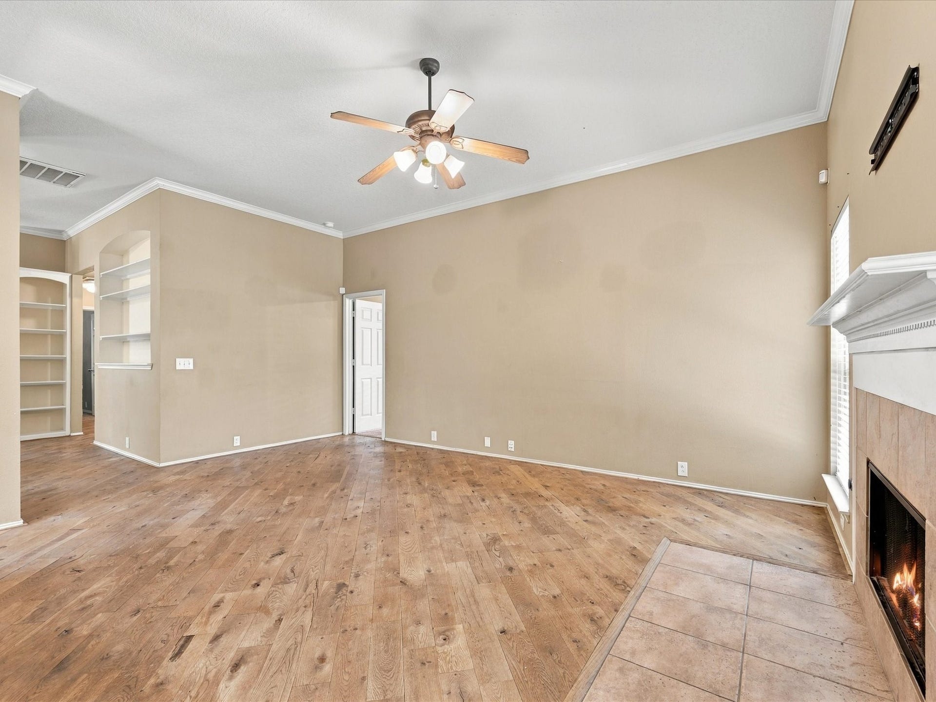 30026 Luna Lakes Drive, Spring, TX 77386 30026 Luna Lakes Drive, Spring, TX 77386