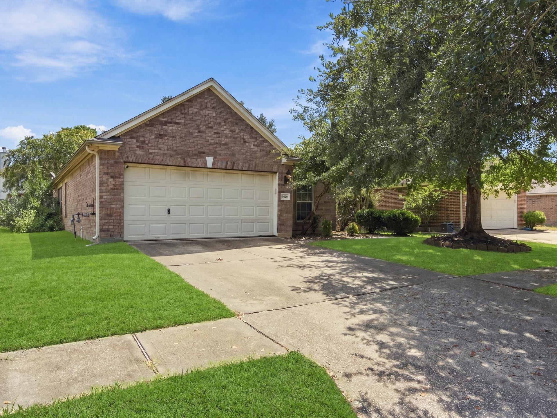 30026 Luna Lakes Drive, Spring, TX 77386 This inviting patio home offers 3 BDRMS and 2 BTHS, blending comfortable living spaces with outdoor room to relax and enjoy.