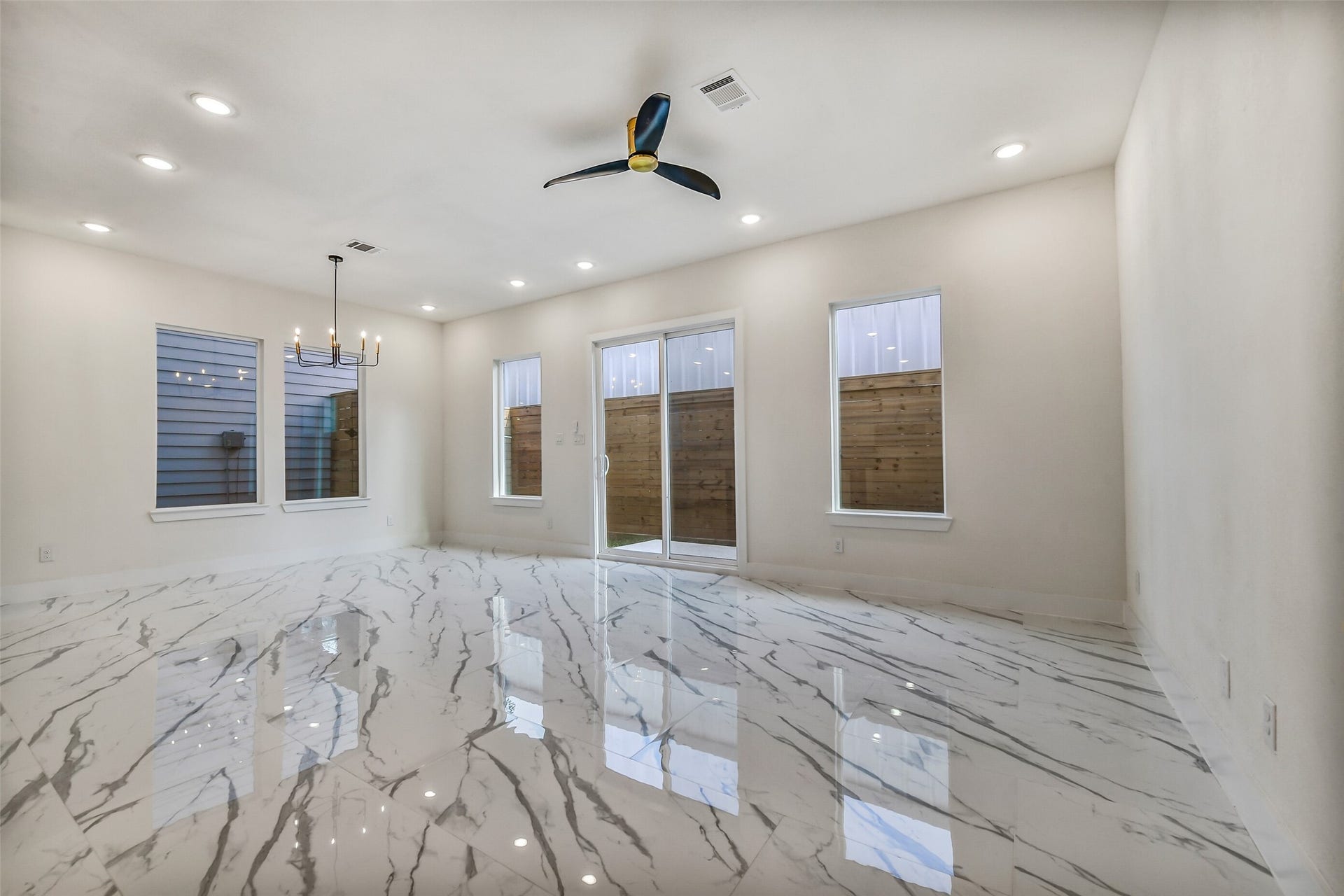 5908 St Augustine Street, #D, Houston, TX 77021 5908 St Augustine Street, #D, Houston, TX 77021