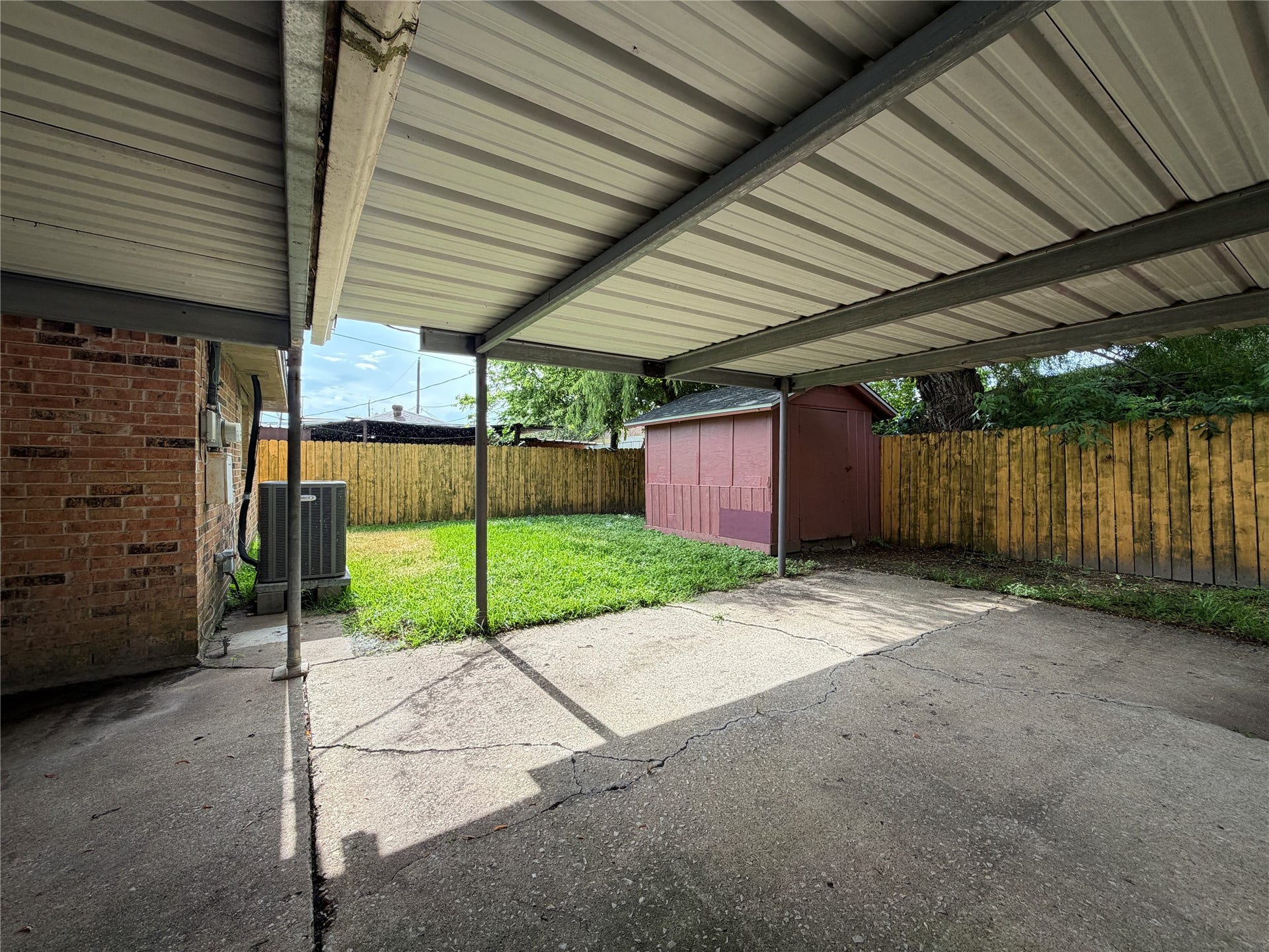8842 Barton Street, Houston, TX 77075