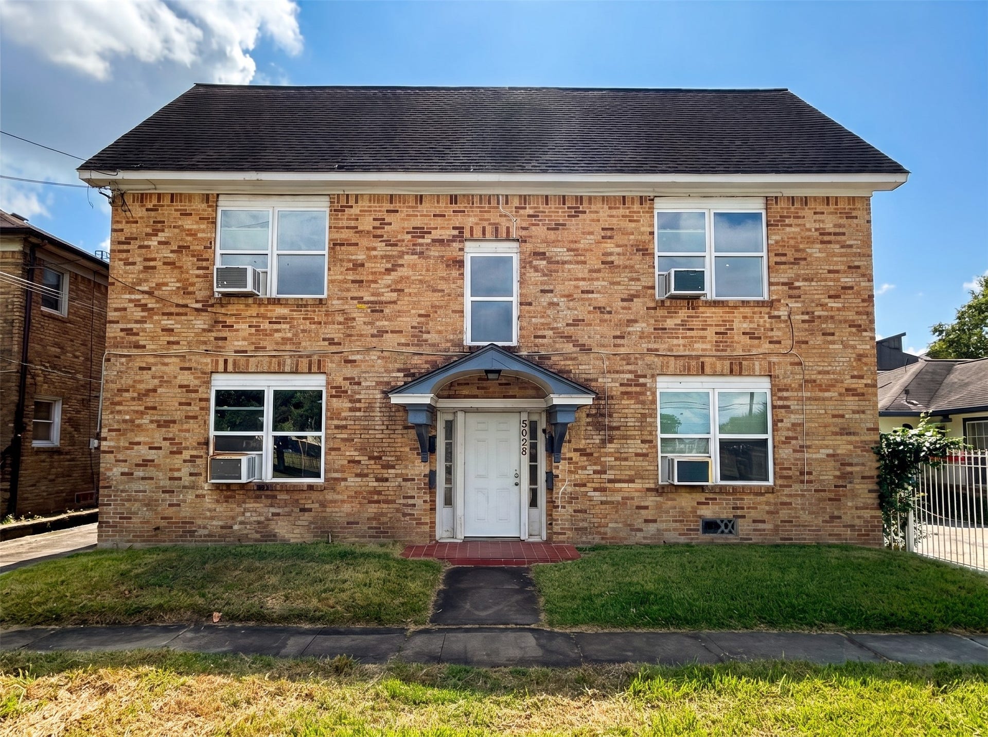 5028 Stimson Street, Houston, TX 77023 5028 Stimson Street, Houston, TX 77023