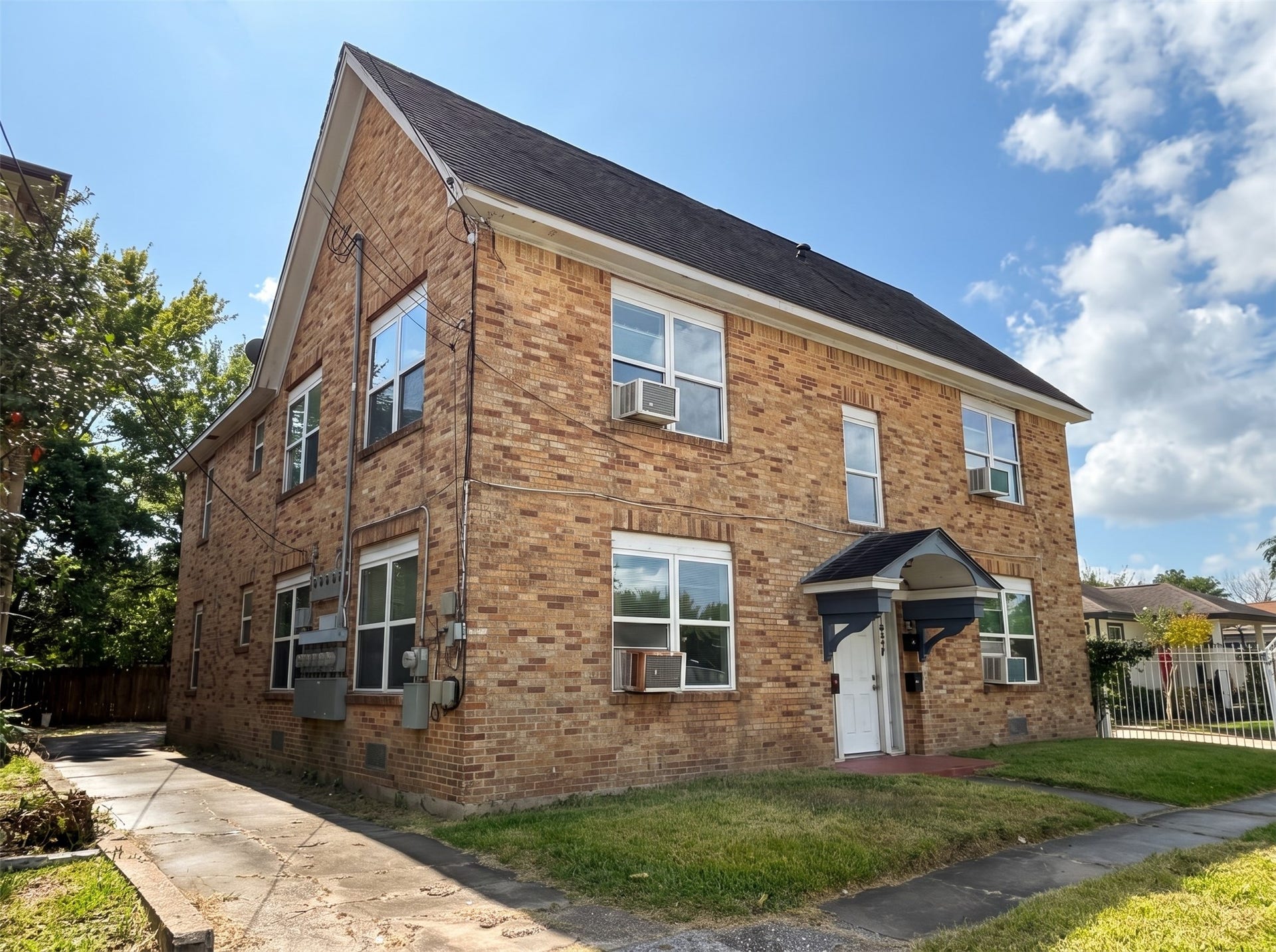 5028 Stimson Street, Houston, TX 77023 5028 Stimson Street, Houston, TX 77023
