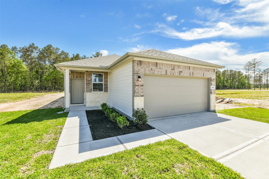 Property photo for 18640 Barichello Drive, Conroe, TX