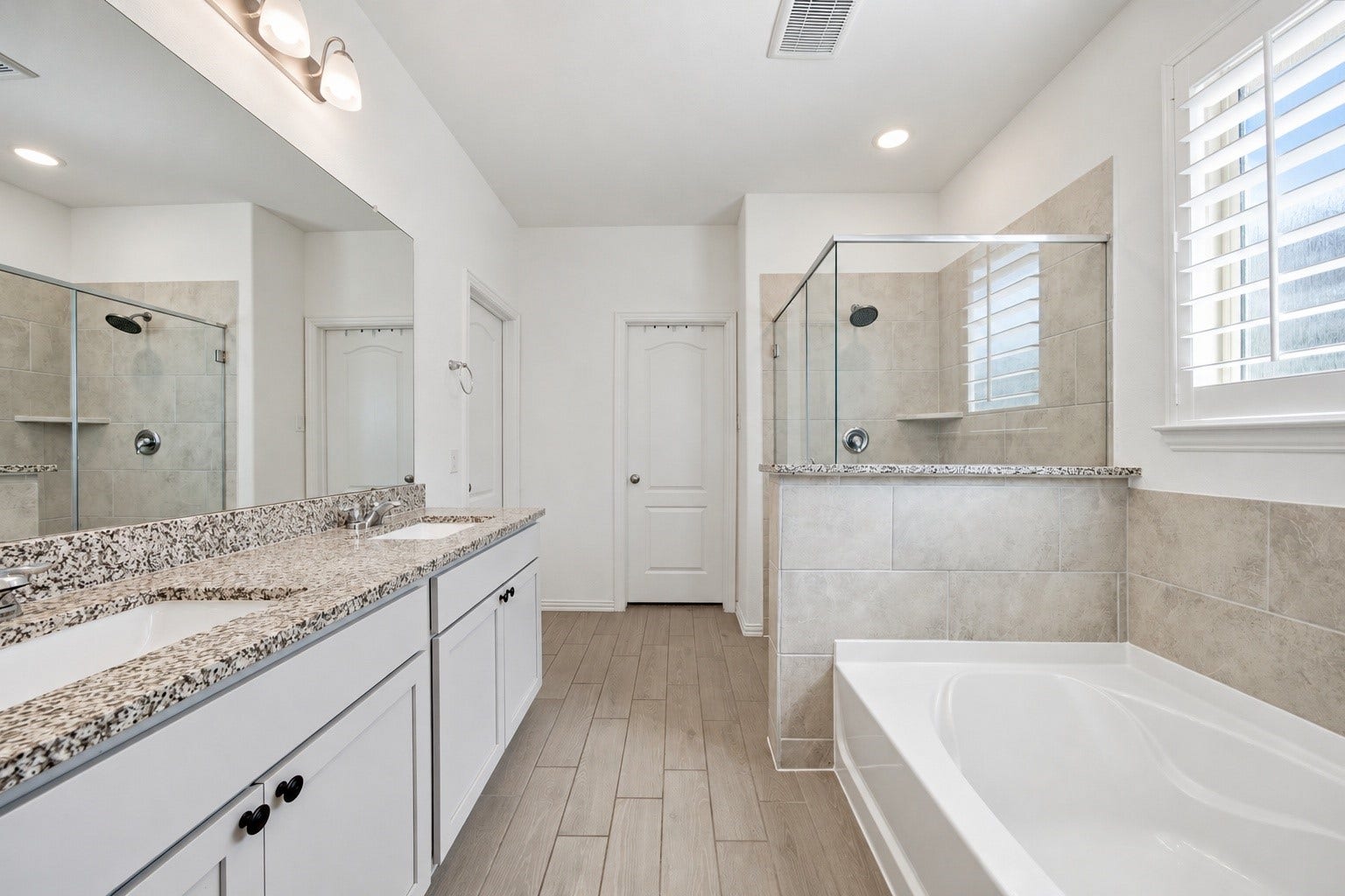 7910 Royal Palm Drive, Fulshear, TX 77441 7910 Royal Palm Drive, Fulshear, TX 77441