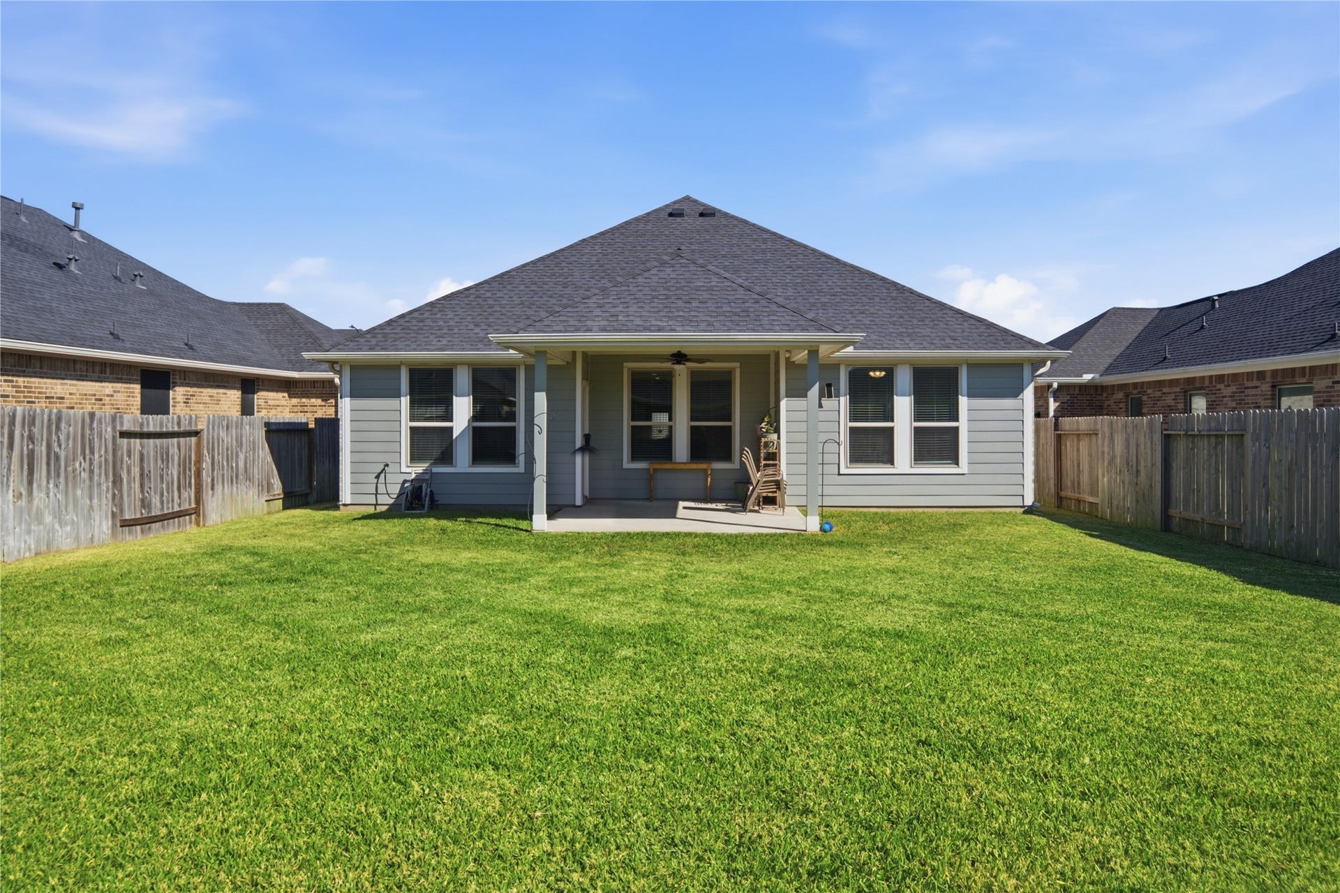 7910 Royal Palm Drive, Fulshear, TX 77441 7910 Royal Palm Drive, Fulshear, TX 77441