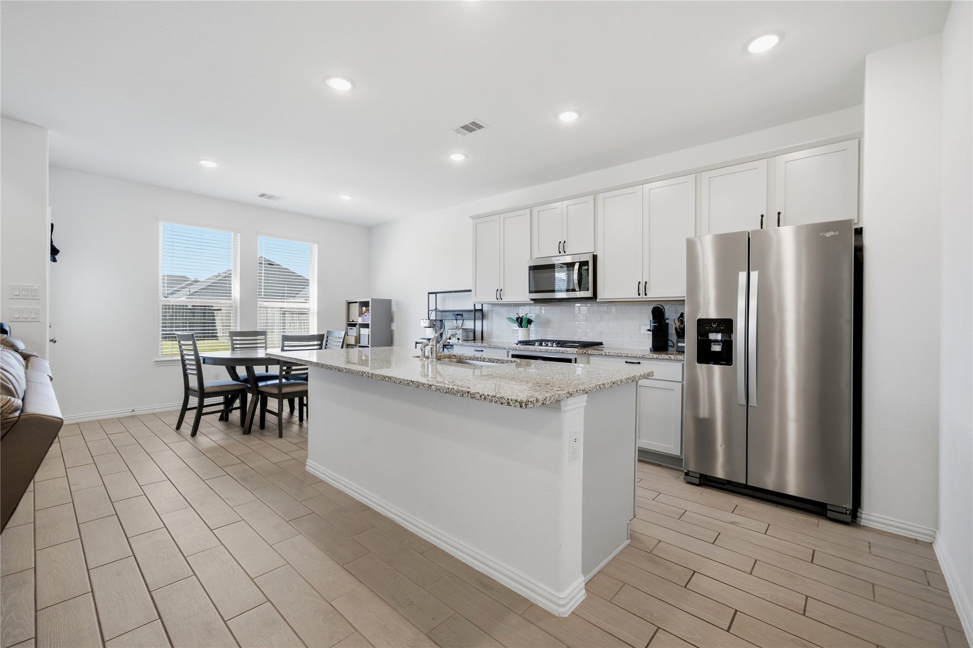 7910 Royal Palm Drive, Fulshear, TX 77441 7910 Royal Palm Drive, Fulshear, TX 77441