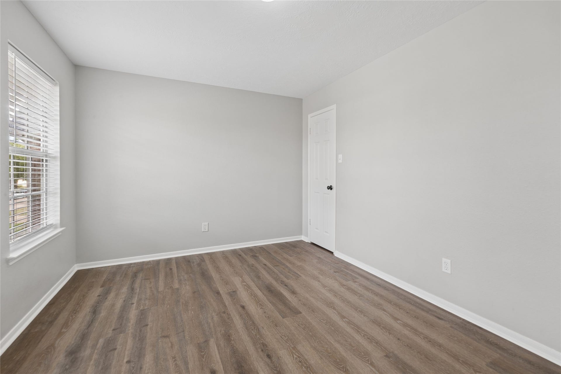 7002 Little Redwood Drive, Pasadena, TX 77505 2nd Bedroom