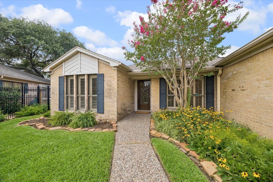 Property photo for 6506 Prairie Dunes Drive, Houston, TX