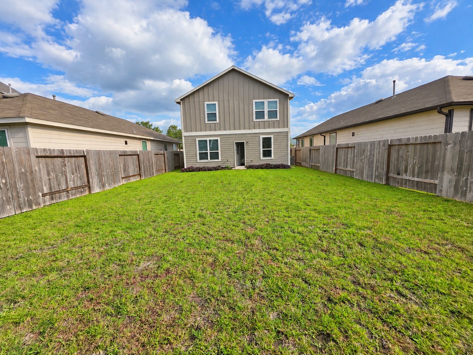 26501 Red Clover Drive, Magnolia, TX 77355 26501 Red Clover Drive, Magnolia, TX 77355