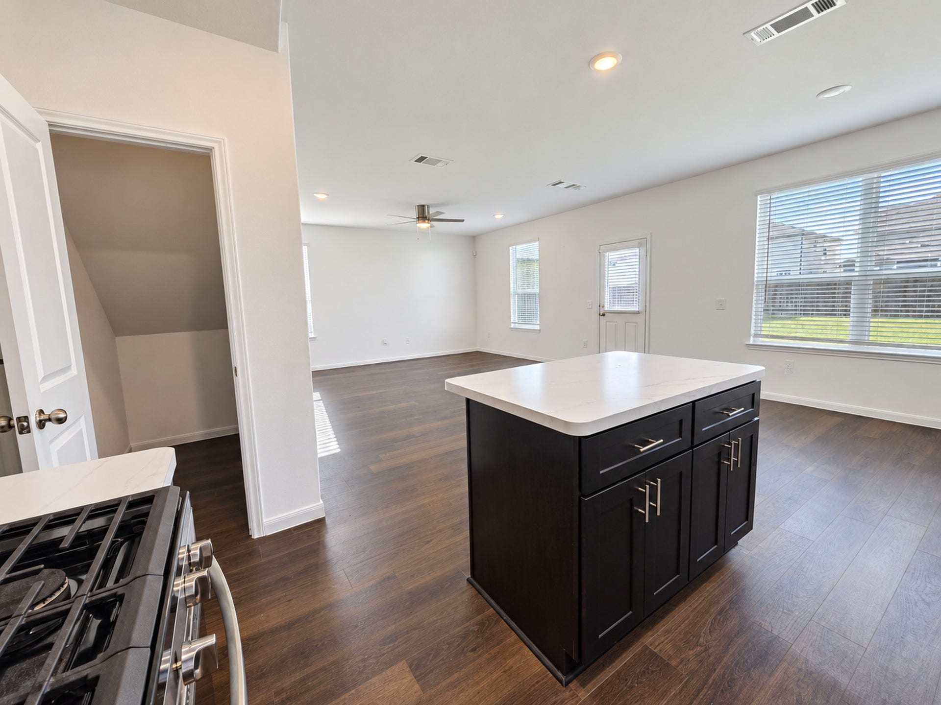 26501 Red Clover Drive, Magnolia, TX 77355 26501 Red Clover Drive, Magnolia, TX 77355