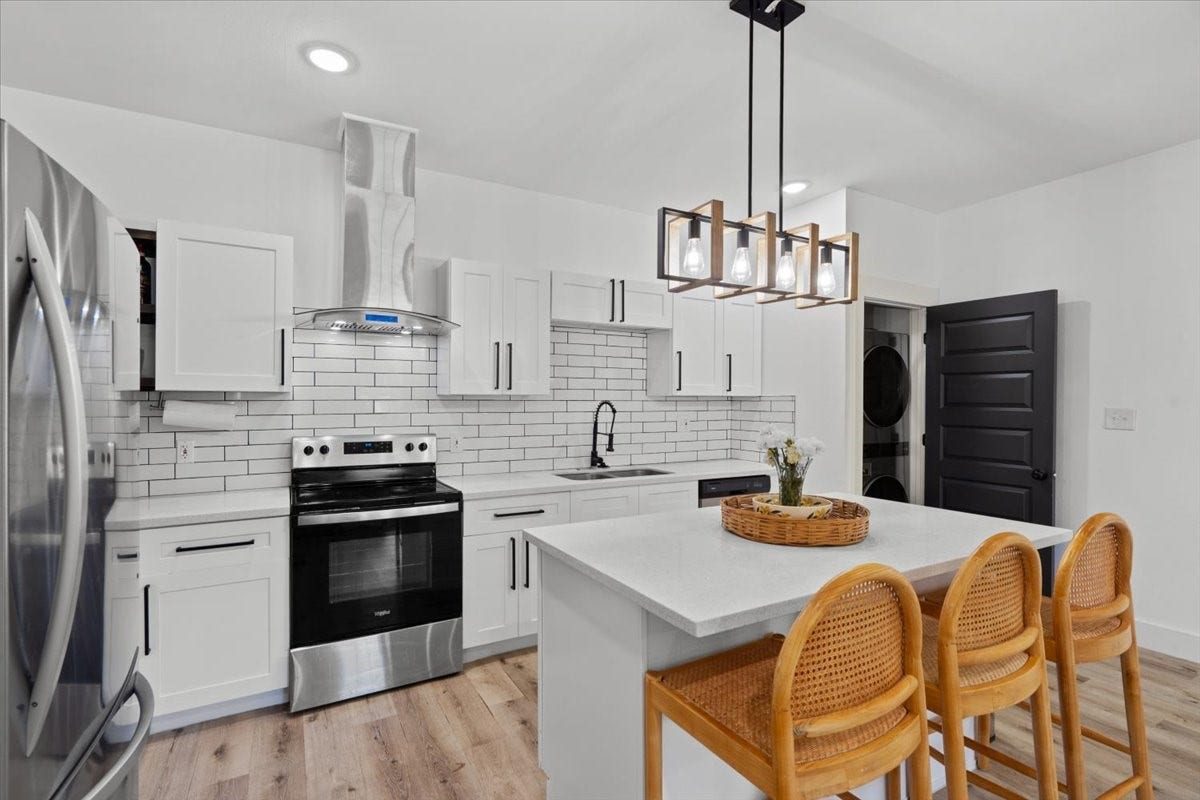 13509 S Bellaire Street, Santa Fe, TX 77510 13509 S Bellaire Street, Santa Fe, TX 77510