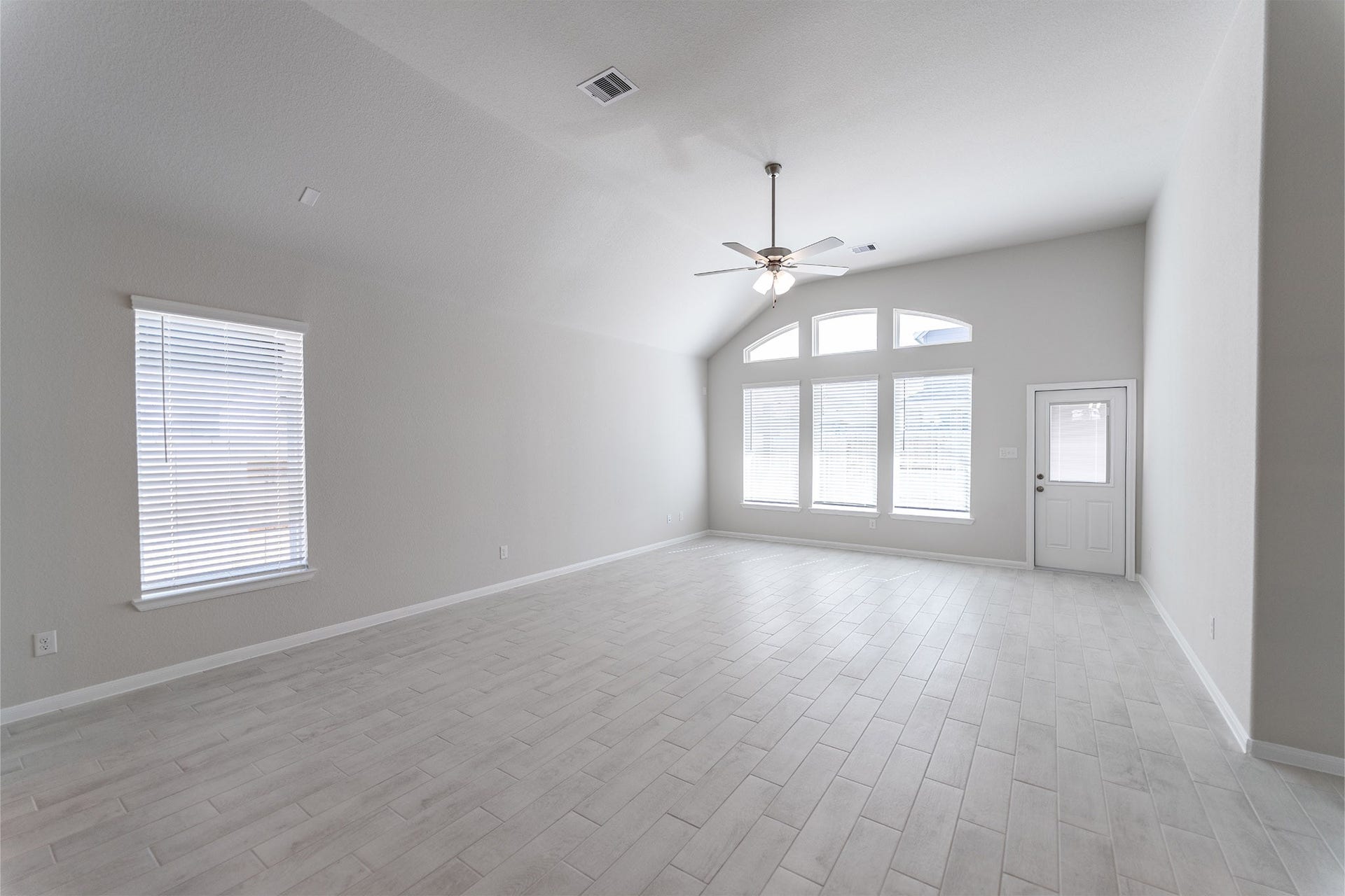 2826 Obsidian Drive, Rosharon, TX 77583