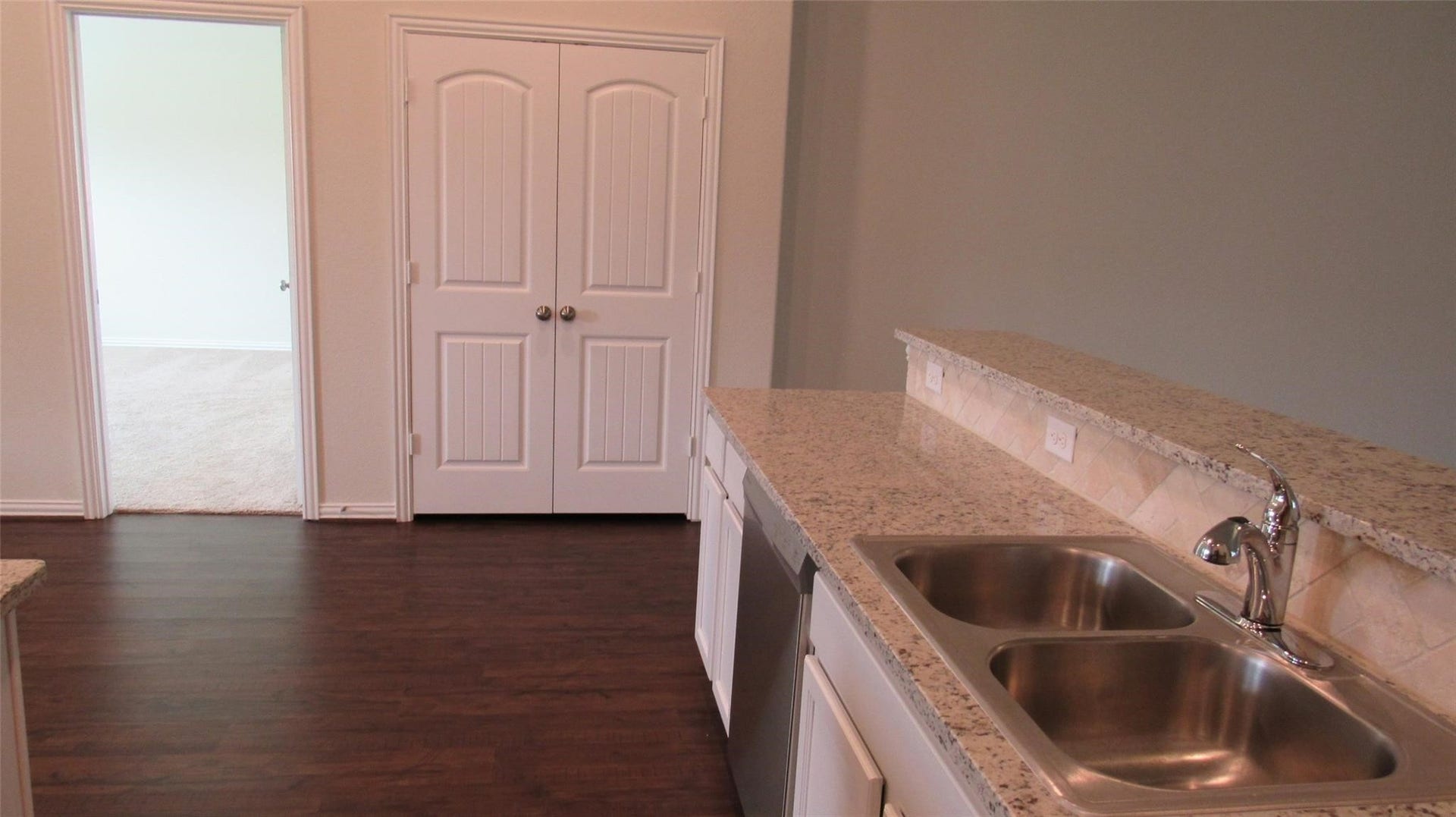 9007 Beacon Mill Drive, Cypress, TX 77433 9007 Beacon Mill Drive, Cypress, TX 77433