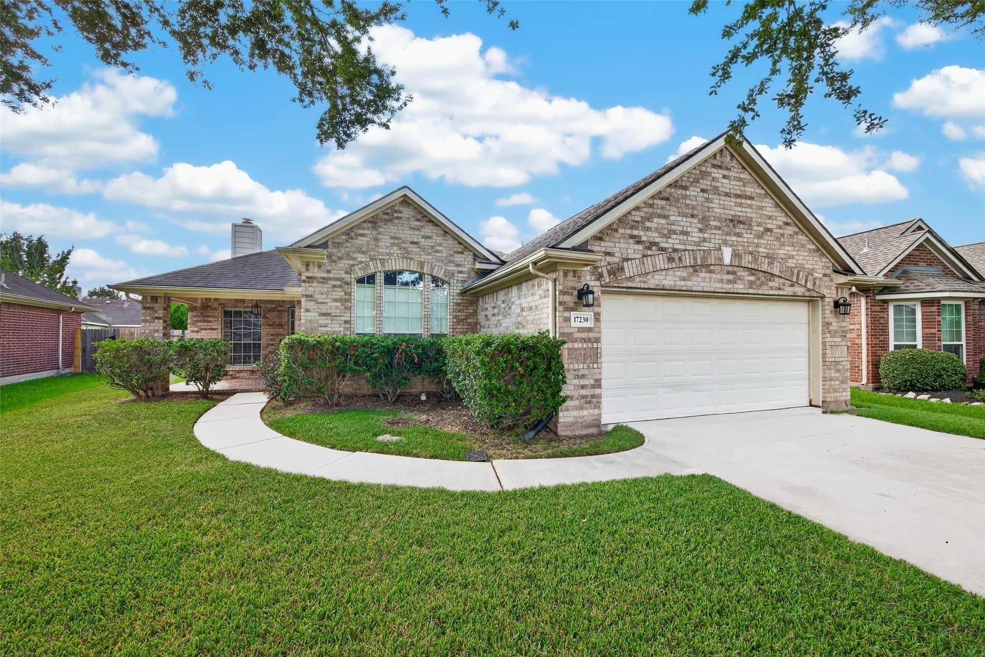 17230 Pecan Acres Drive, Sugar Land, TX 77498 17230 Pecan Acres Drive, Sugar Land, TX 77498