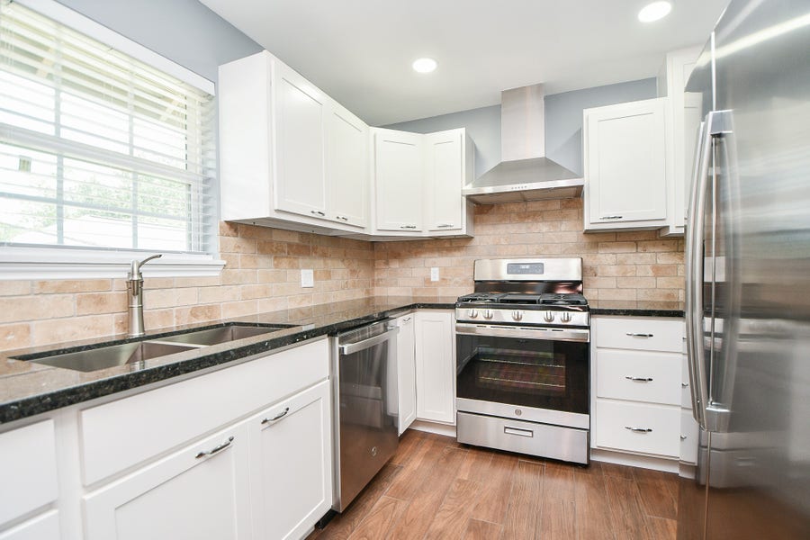 Property photo for 1525 Studewood Street, Houston, TX