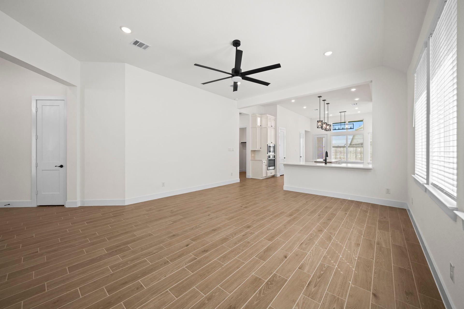 11218 White Crownbeard Drive, Cypress, TX 77433
