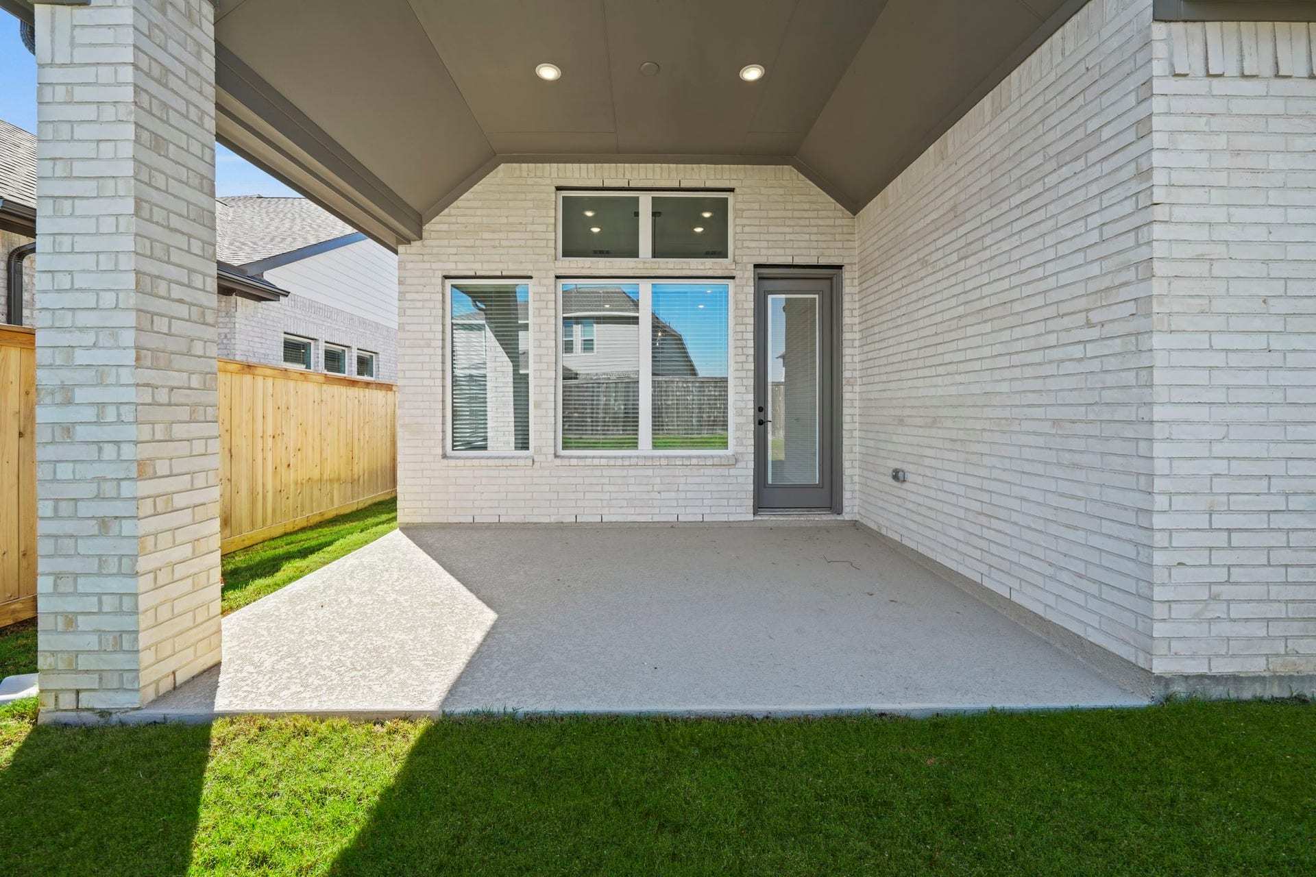 11218 White Crownbeard Drive, Cypress, TX 77433
