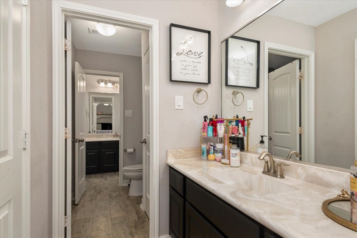 32019 Casa Linda Drive, Hockley, TX 77447 32019 Casa Linda Drive, Hockley, TX 77447